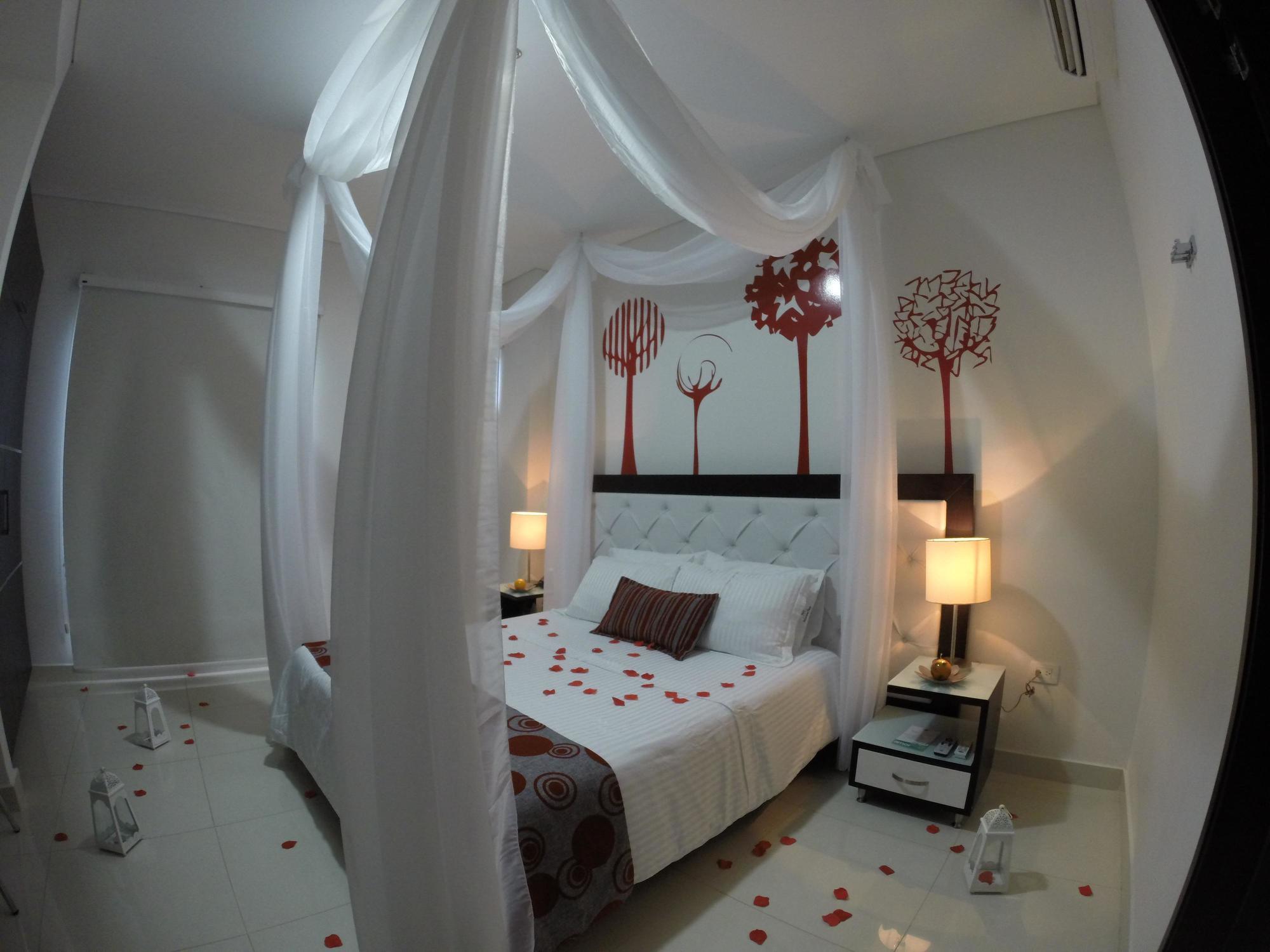 Hotel Bolivariana Plaza Медельїн Екстер'єр фото
