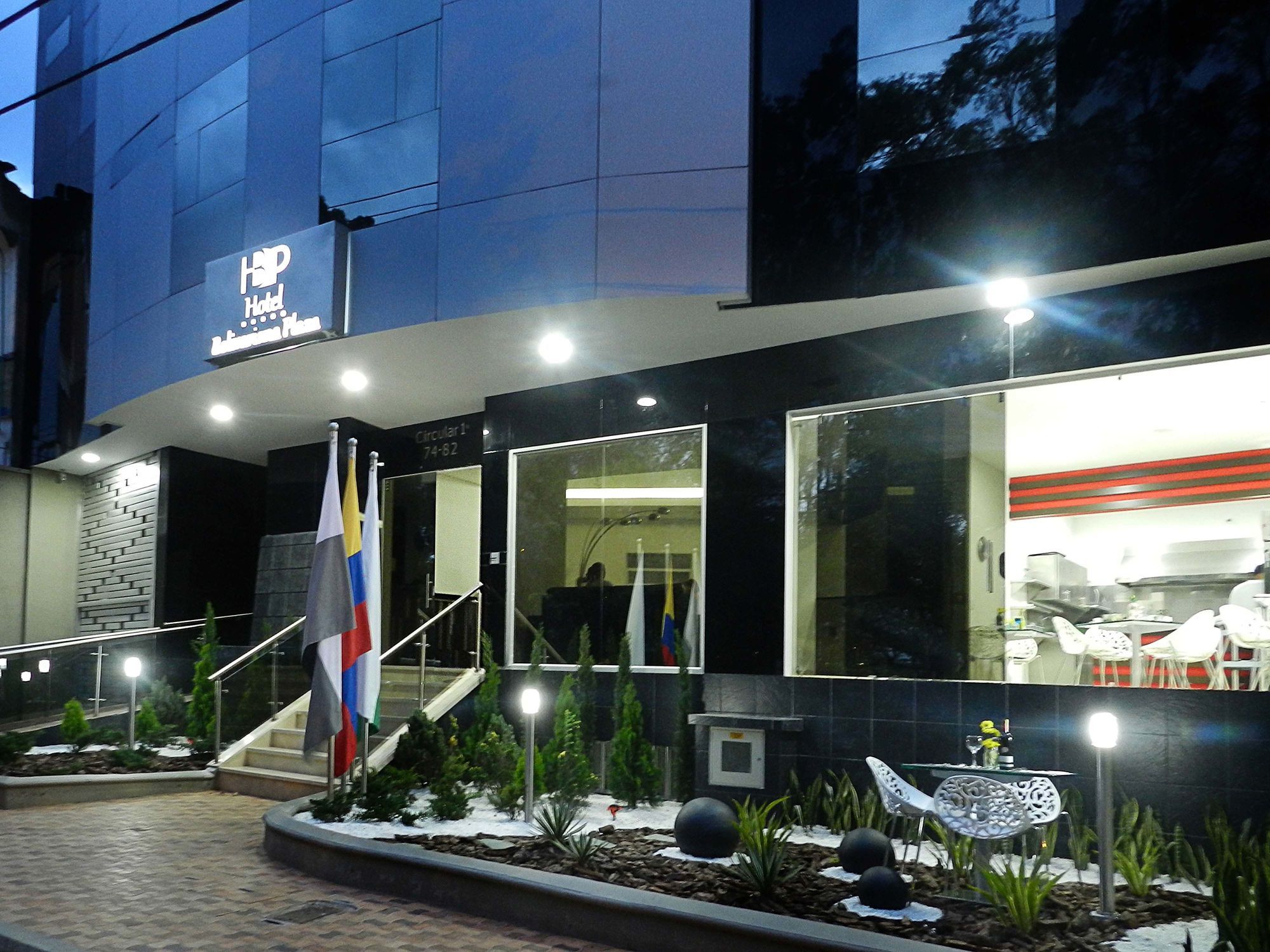 Hotel Bolivariana Plaza Медельїн Екстер'єр фото